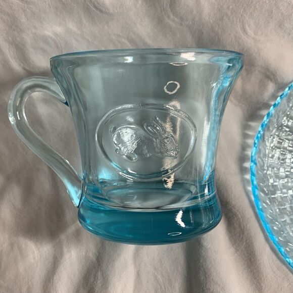 Blue Glass Bunny Cup and Platter w/wicker basket design